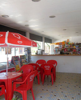 Lebensmittelgeschäft und bar